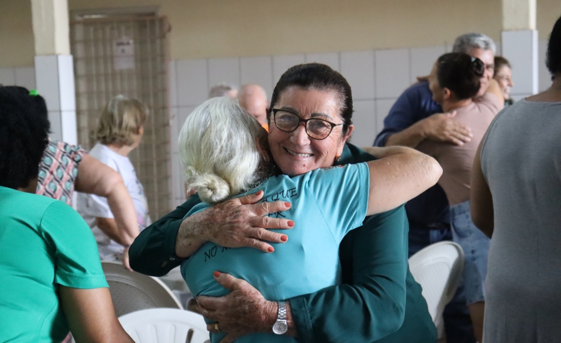 Em Mariluz o Dia Internacional do Idoso foi celebrado com muita alegra e um delicioso café da m...