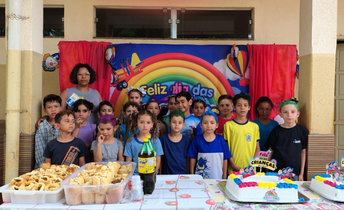 Mês das Crianças é celebrado com muita alegria em Mariluz