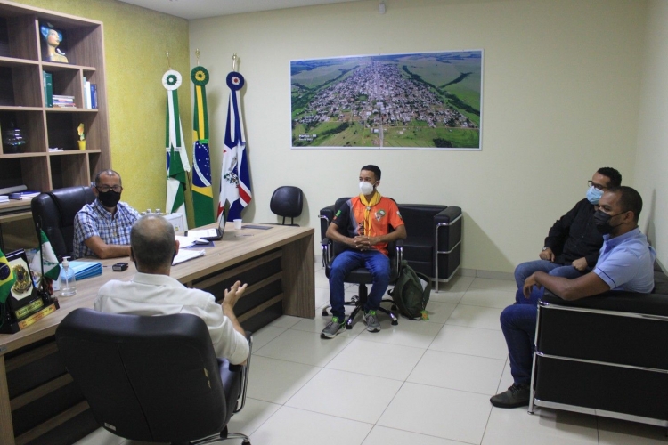 Prefeitura de Mariluz firmou parceria com Clube de Jovens Desbravadores 