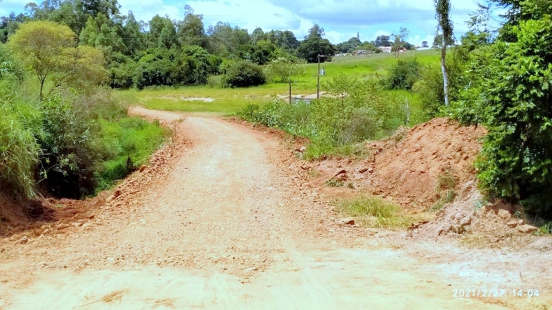 Secretaria de Obras e Viação, está empenhada em seu planejamento de melhorias nas estadas rurais de nosso Município