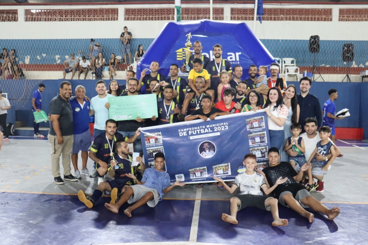 Equipe Audax foi campeã do Campeonato Municipal de Futsal Dr. Lucas Kleber Tossin Lopes, vencendo a equipe Família Fidelis por 5 a 1