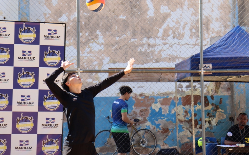 Torneio de Vôlei de Areia Movimenta o Esporte e Promete Novas Edições