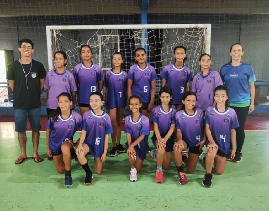 Equipes de Handebol Sub-14 e Sub-12 Feminino compareceram à cidade de Marialva para participar da 1ª etapa da competição