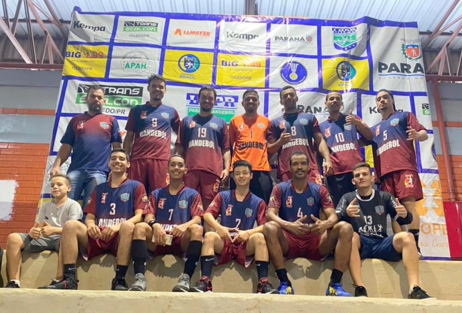 Handebol masculino categoria adulto de Mariluz garantiu vaga na próxima edição do Campeonato Paranaense Chave Prata 