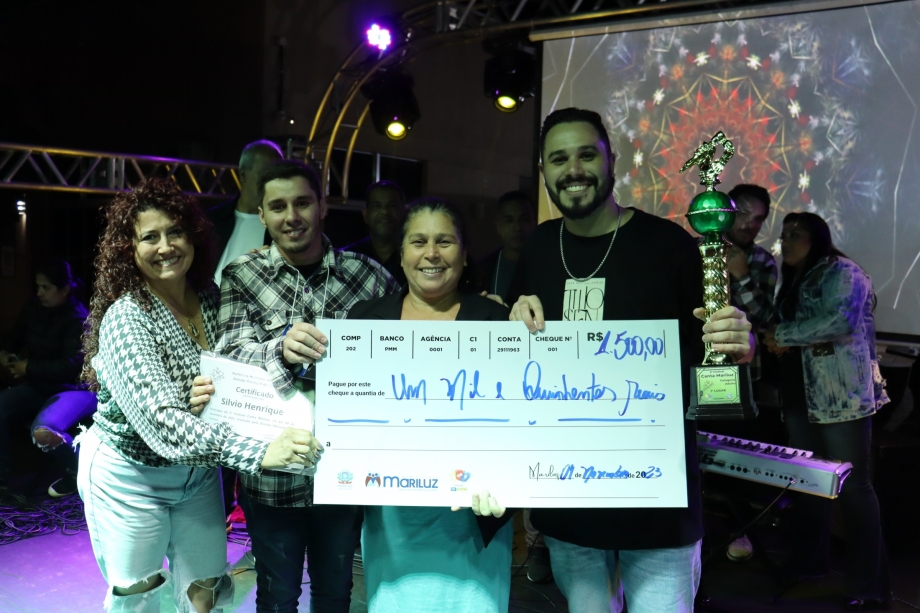 Divisão Municipal de Cultura e a Prefeitura de Mariluz realizaram a 2ª Tenda Cultural “Canta Mariluz” festival de talent