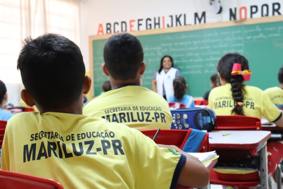 Volta às Aulas na Rede Municipal de Ensino em Mariluz 