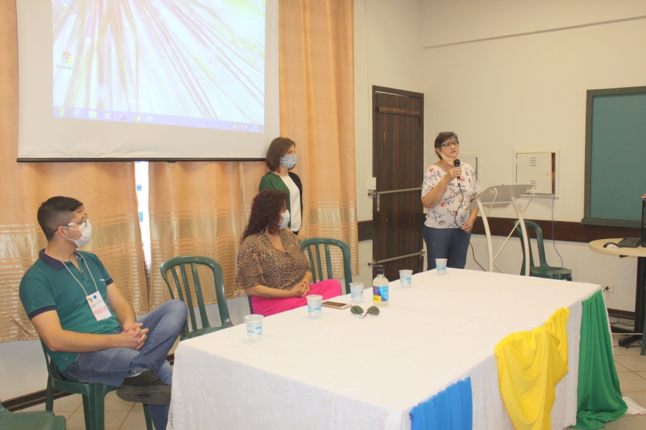 Secretaria Municipal de Educação realizou a IV Conferência Municipal de Educação