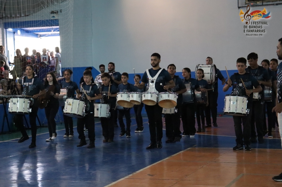 Fanfarra de Mariluz encanta público no 1º Festival de Bandas e Fanfarras em Palotina