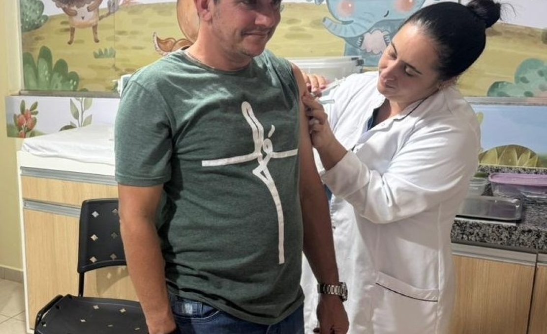  Saúde de Mariluz reforça a vacinação como uma das principais formas de prevenção de doen�...